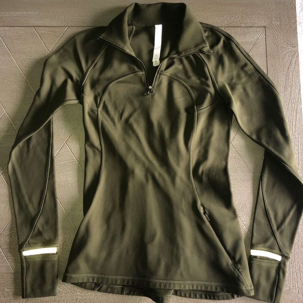 Lululemon long sleeved top